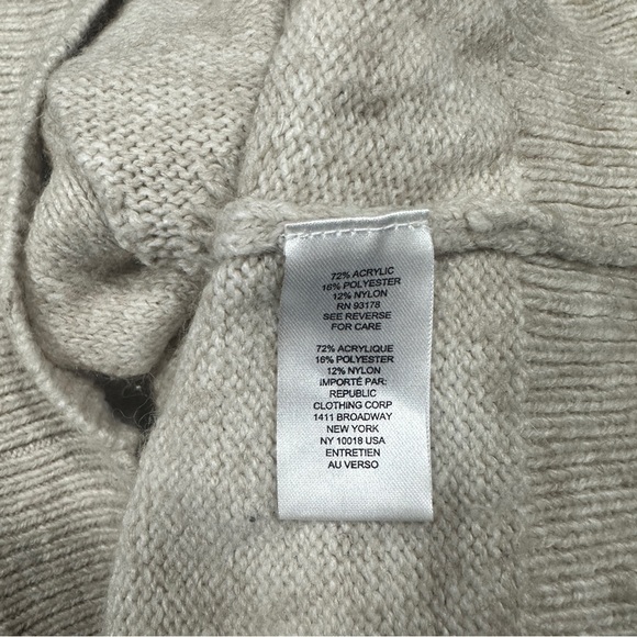 Industry Size Large Cream Beige Ruffle Button Front Textured Cardigan Sweater - Picture 9 of 10